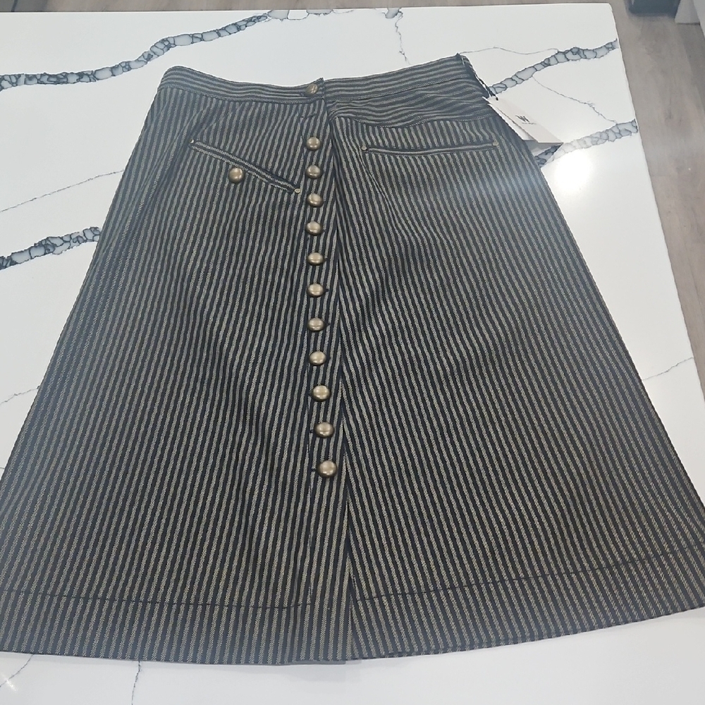 W by Worth Black and Tan A-Line Skirt